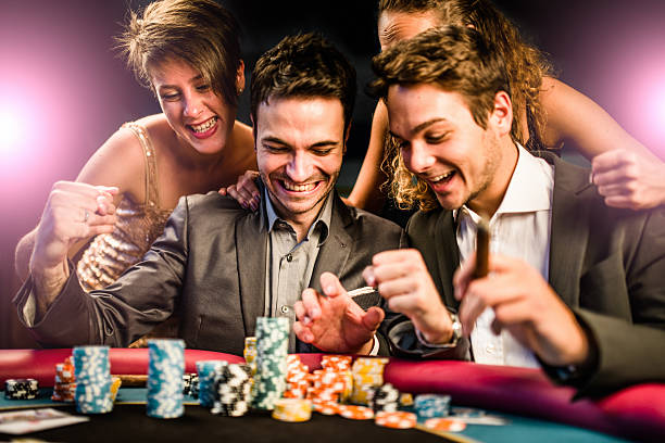 Roulette table on Dream Gaming with spinning wheel