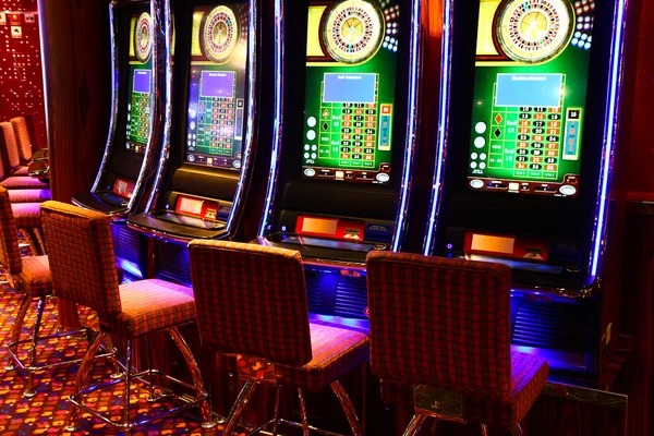 Popular slot games on homeslot: Aviator, Sweet Bonanza, Gates of Olympus